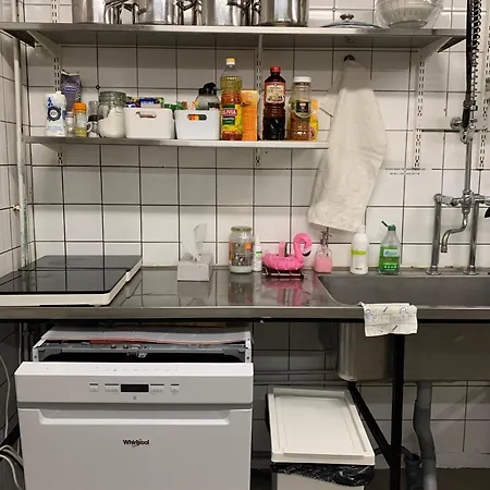 Hostel Wherever Mini